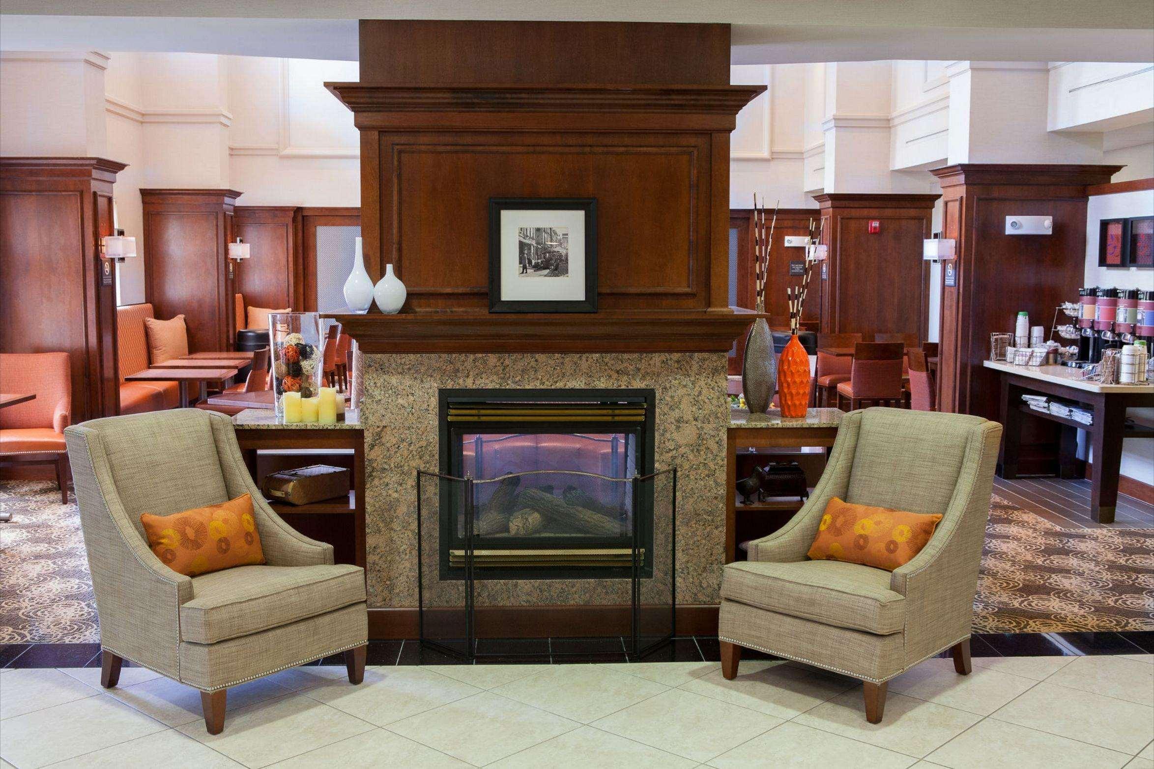 Hampton Inn Raynham-Taunton מראה חיצוני תמונה