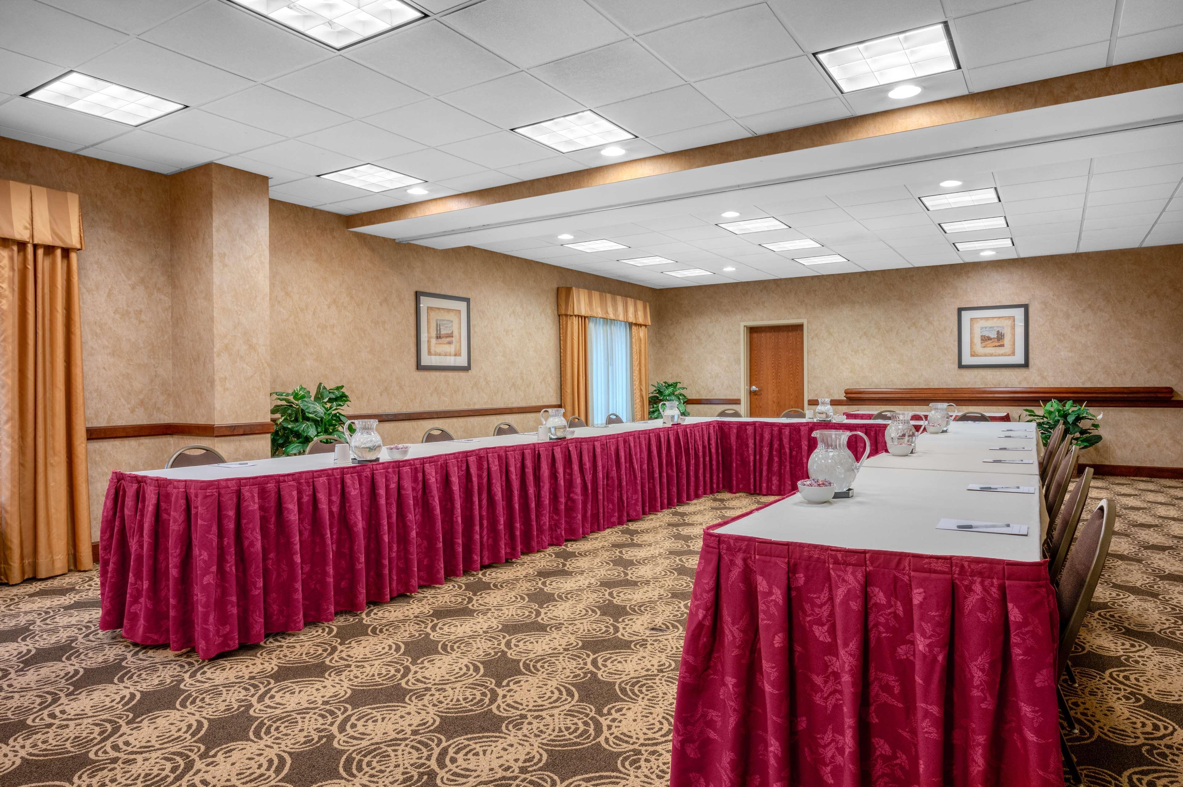 Hampton Inn Raynham-Taunton מראה חיצוני תמונה