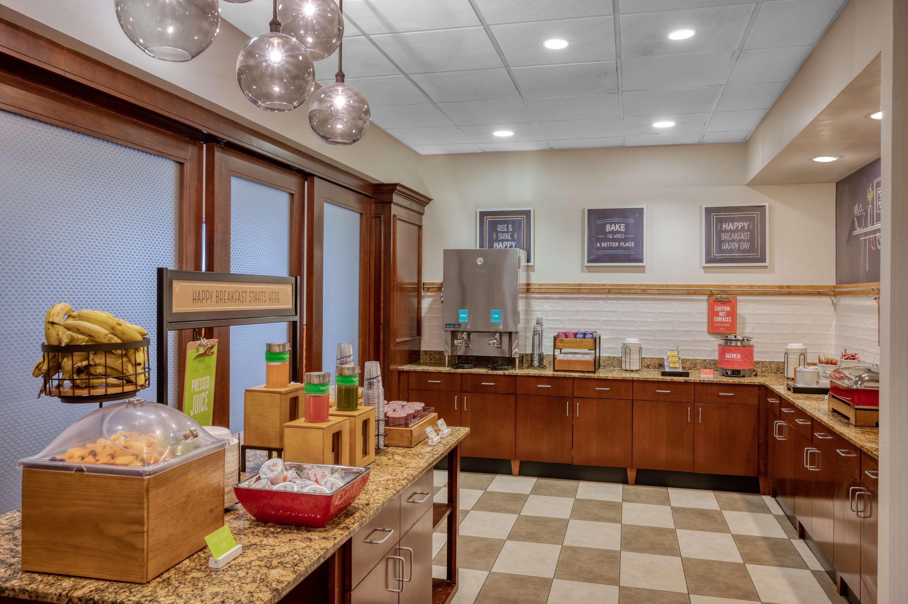Hampton Inn Raynham-Taunton מראה חיצוני תמונה