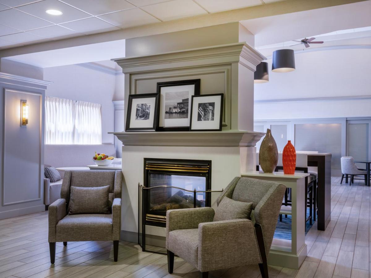 Hampton Inn Raynham-Taunton מראה חיצוני תמונה