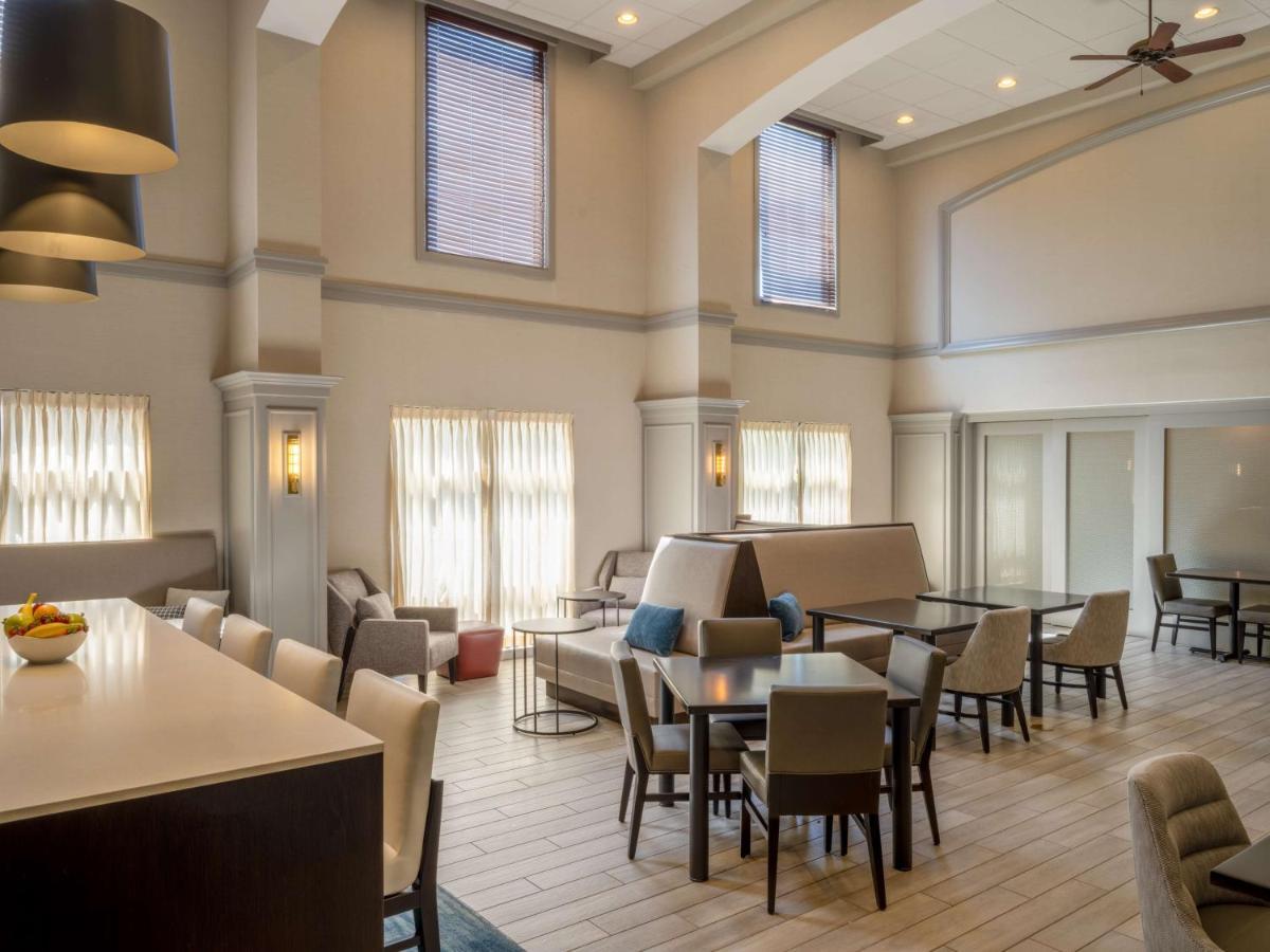 Hampton Inn Raynham-Taunton מראה חיצוני תמונה