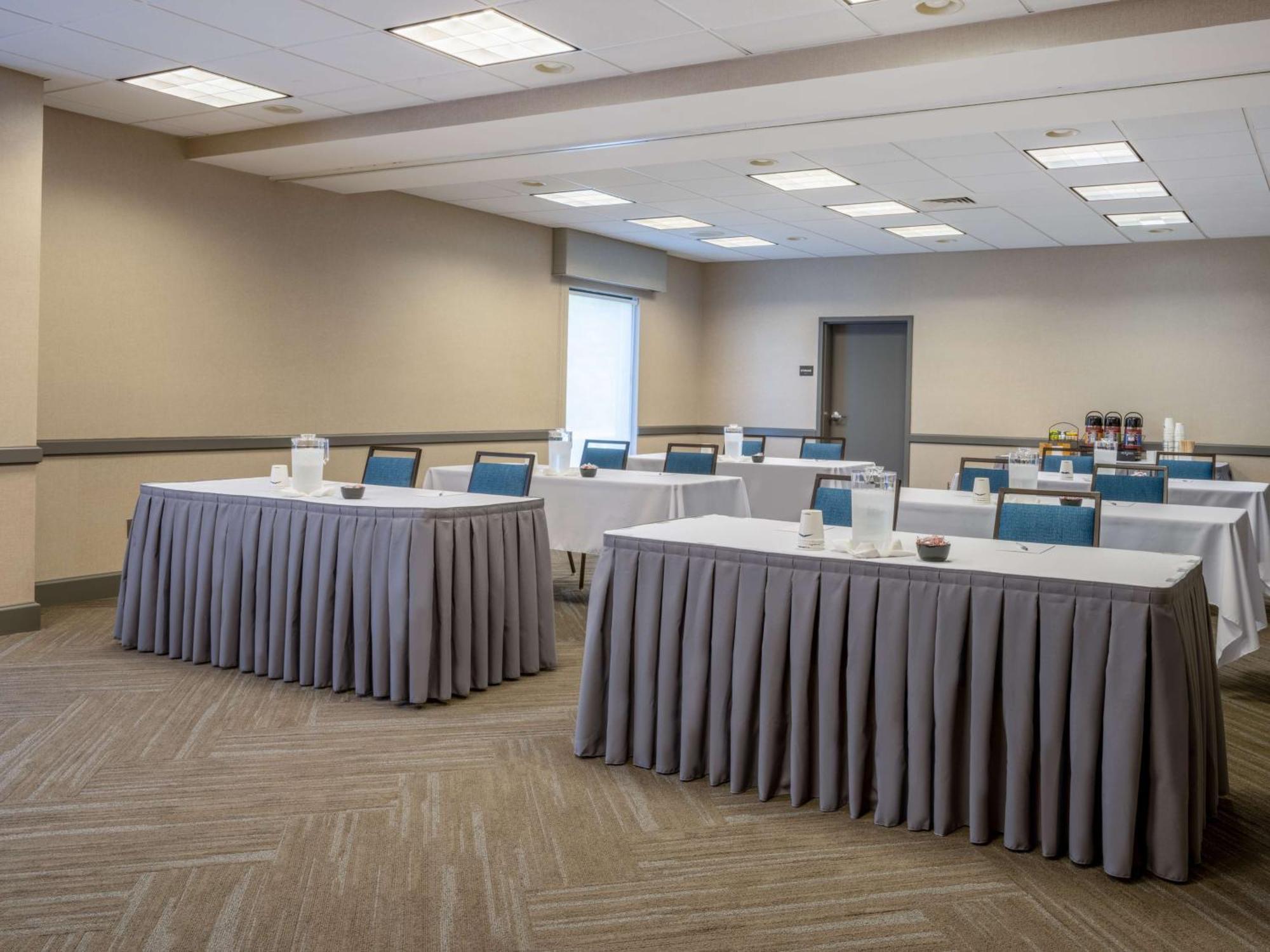 Hampton Inn Raynham-Taunton מראה חיצוני תמונה